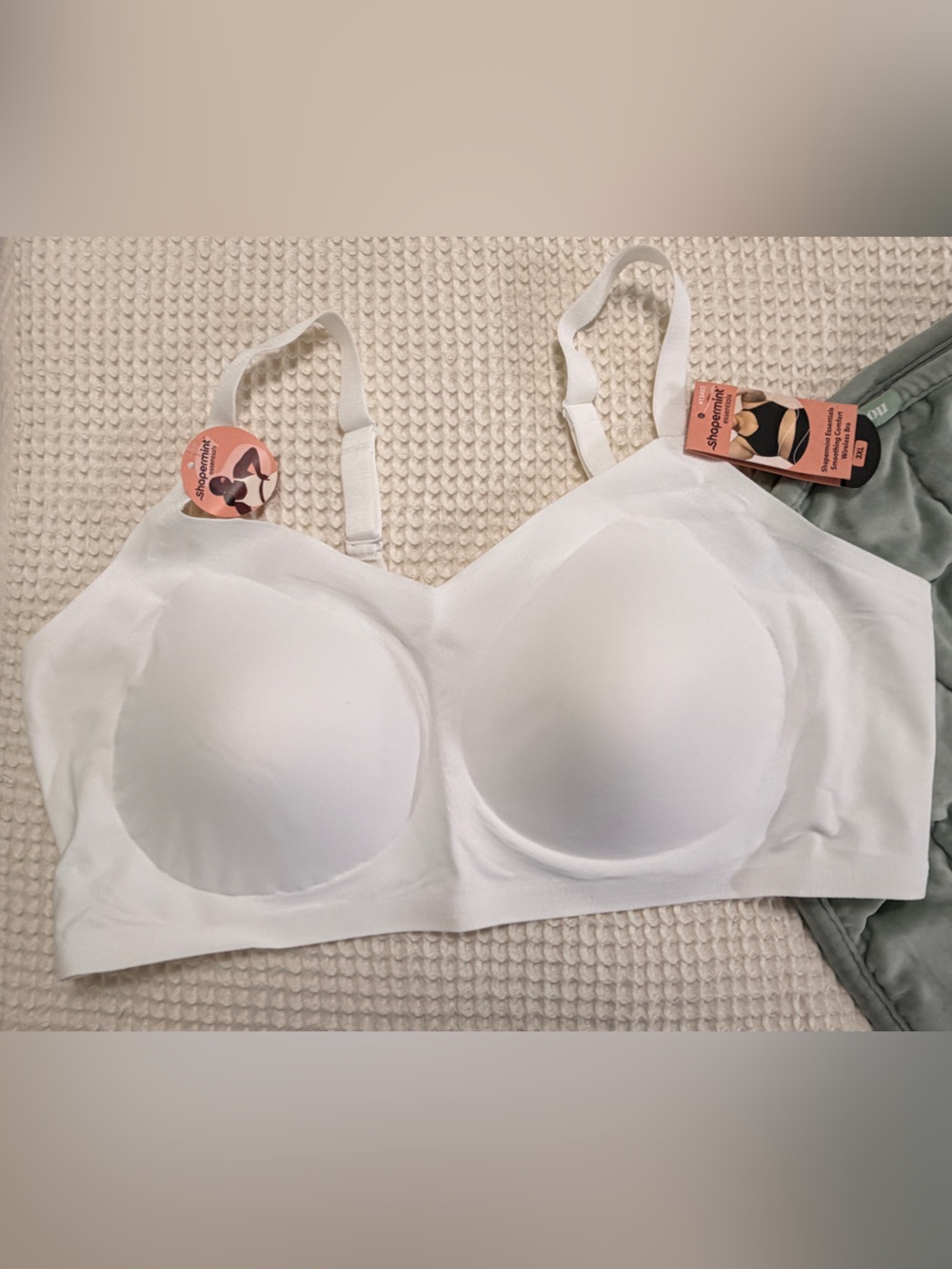 Shapermint White Seamless Wireless Comfort Bralette